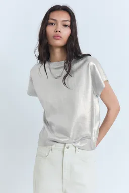 Jersey punto foil manga corta de Mango en Remeras para argentina