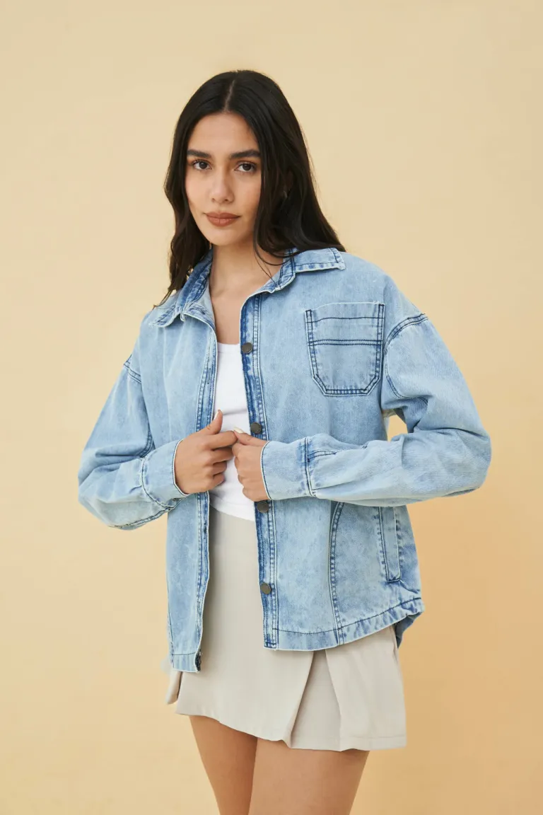 Chaqueta de jean con diseño moderno y detalles de estilo de Apricot en Chaquetas para argentina