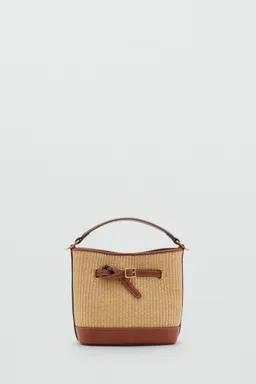 Bolso bucket efecto rafia de Mango en Bolsos y Carteras para argentina