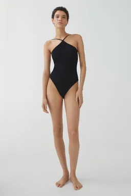 Traje baño halter de Mango en Swimwear y Beachwear para argentina