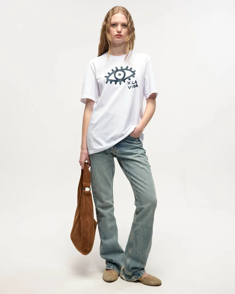 Remera con estampado gráfico de algodón en corte regular para mujer de Ay Not Dead en Remeras para argentina