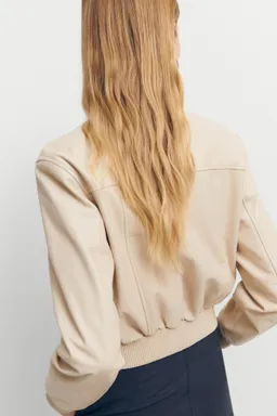 Bomber cuero ovino de Mango en Chaquetas para argentina