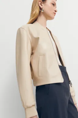 Bomber cuero ovino de Mango en Chaquetas para argentina