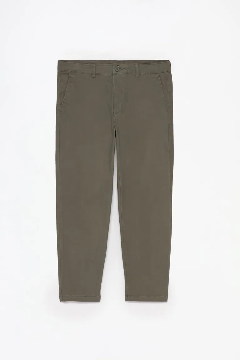 Pantalón chino slim de Lefties en Pantalones para argentina