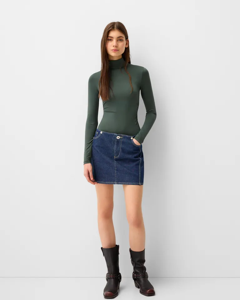 Body manga larga cuello alto de Bershka en Bodies para argentina