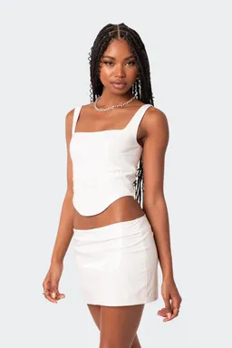 Corset vinilo amiyah de Edikted en Tops para argentina