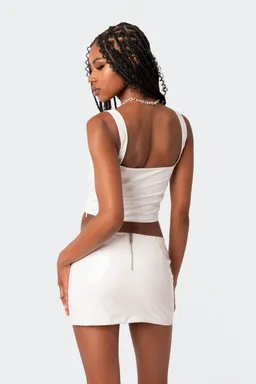 Corset vinilo amiyah de Edikted en Tops para argentina
