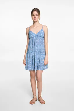 Vestido estampado con volantes de Mango Teen en Vestidos para argentina