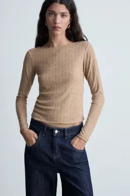 Remera pointelle manga larga de Mango en Buzos y Sweaters para argentina