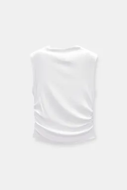 Top frunces cuello perkins de Pull&Bear en Tops para argentina