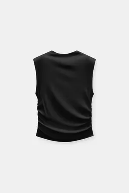 Top frunces cuello perkins de Pull&Bear en Tops para argentina