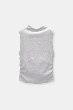 Top frunces cuello perkins de Pull&Bear en Tops para argentina