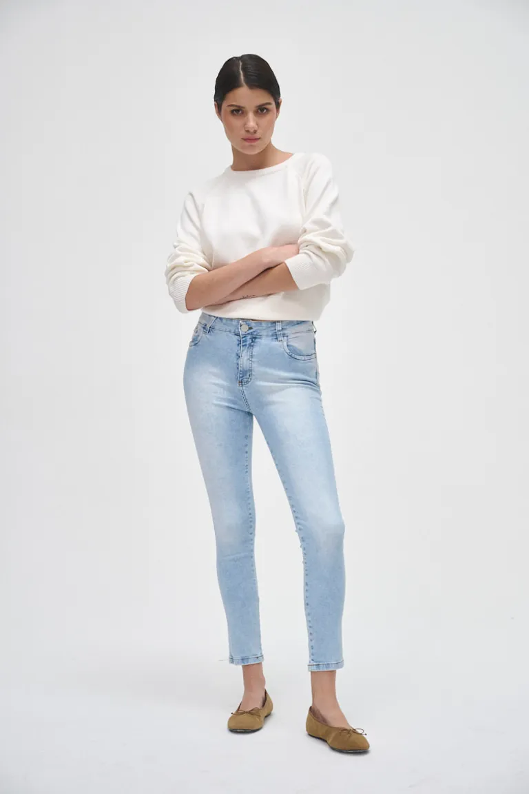 Jeans de tiro alto con efecto desgastado en corte slim de Sweet en Pantalones para argentina