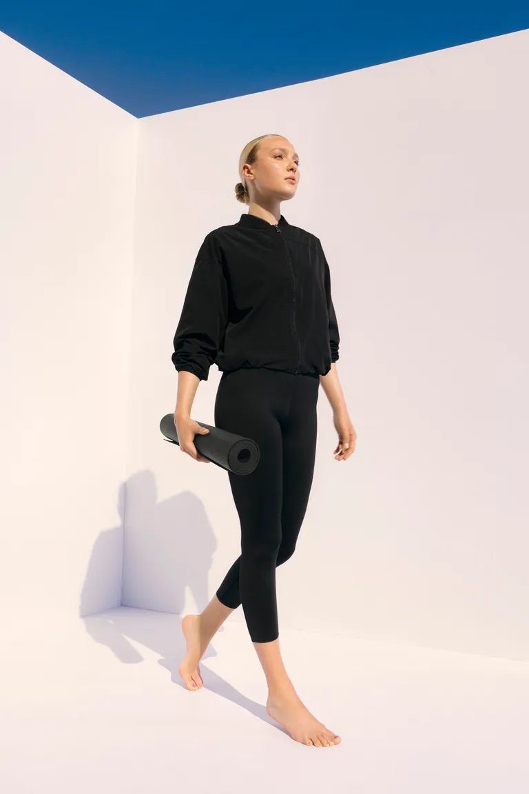 Pantalones de Cintura Alta con Diseño Firme y Elegante de Portsaid en Pantalones para argentina