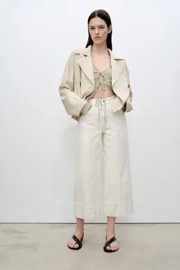 Jeans wide leg crop costuras de Mango en Pantalones para argentina