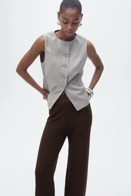 Pantalón recto punto de Mango en Pantalones para argentina