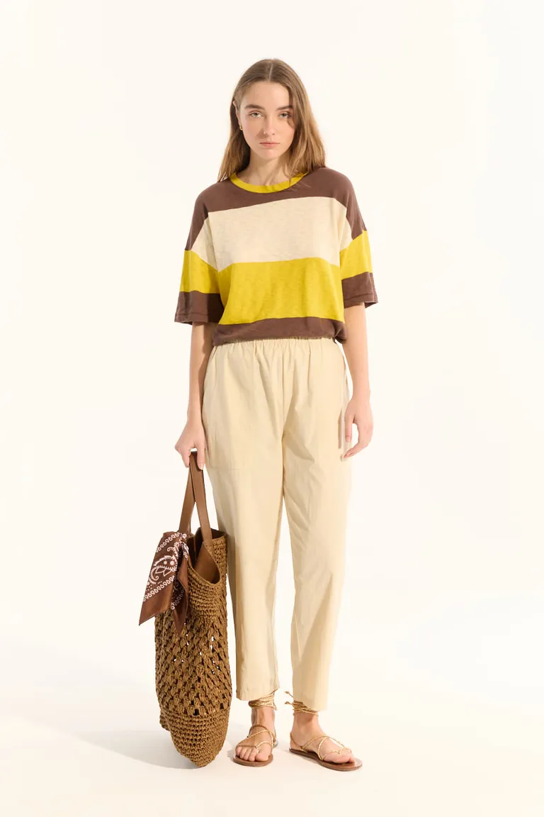 Remera manga corta escote redondo con diseño rayado premium y logo bordado de Portsaid en Remeras para argentina