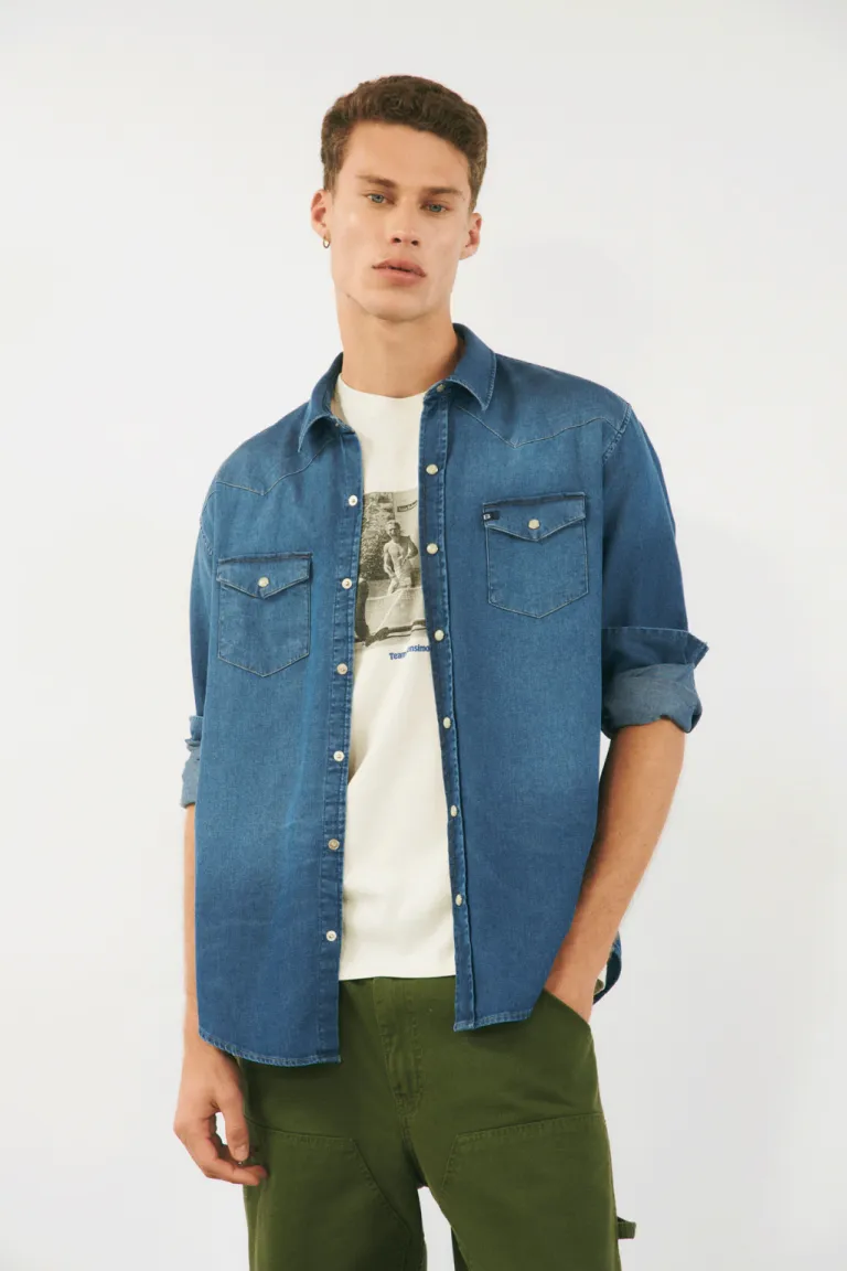 Camisa de mezclilla de manga larga con diseño clásico para hombre de Bensimon en Camisas para argentina