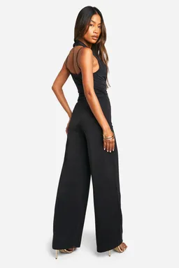 Mono pierna ancha escote profundo de Boohoo en Monos para argentina