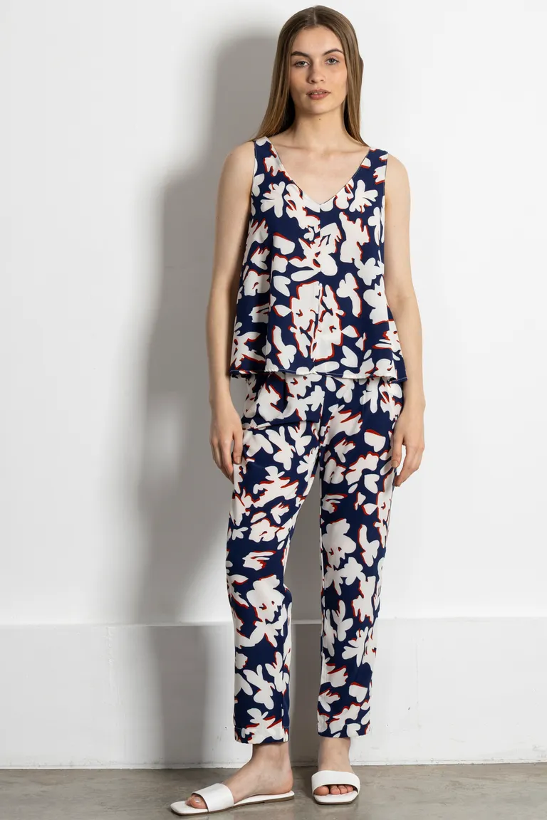 Conjunto de blusa y pantalón estampado floral en tonos azul marino y rosa pálido para mujer de Kill en Blusas para argentina