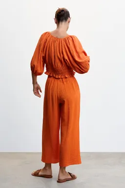 Pantalón culotte texturizado de Mango en Pantalones para argentina