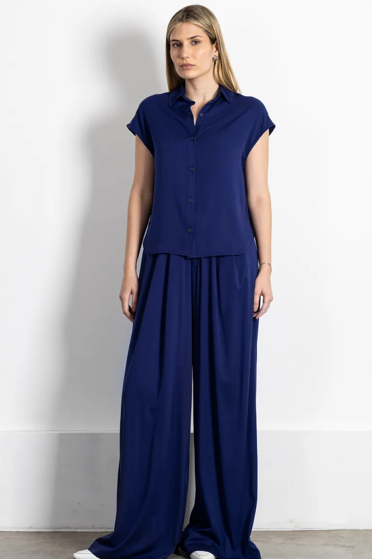 Camisa musculosa de diseño asimétrico para mujer en color azul de Kill en Camisas para argentina