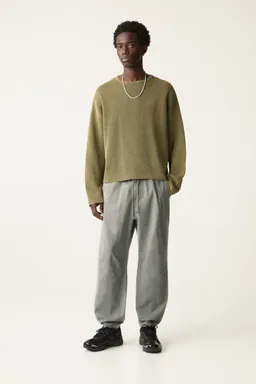 Pantalón jogger texturizado de Pull&Bear en Pantalones para argentina