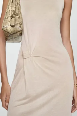 Vestido punto con nudo de Mango en Vestidos para argentina