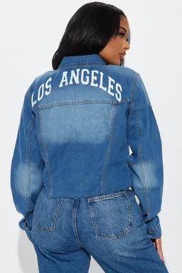 Campera denim los angeles de Fashion Nova en Chaquetas para argentina