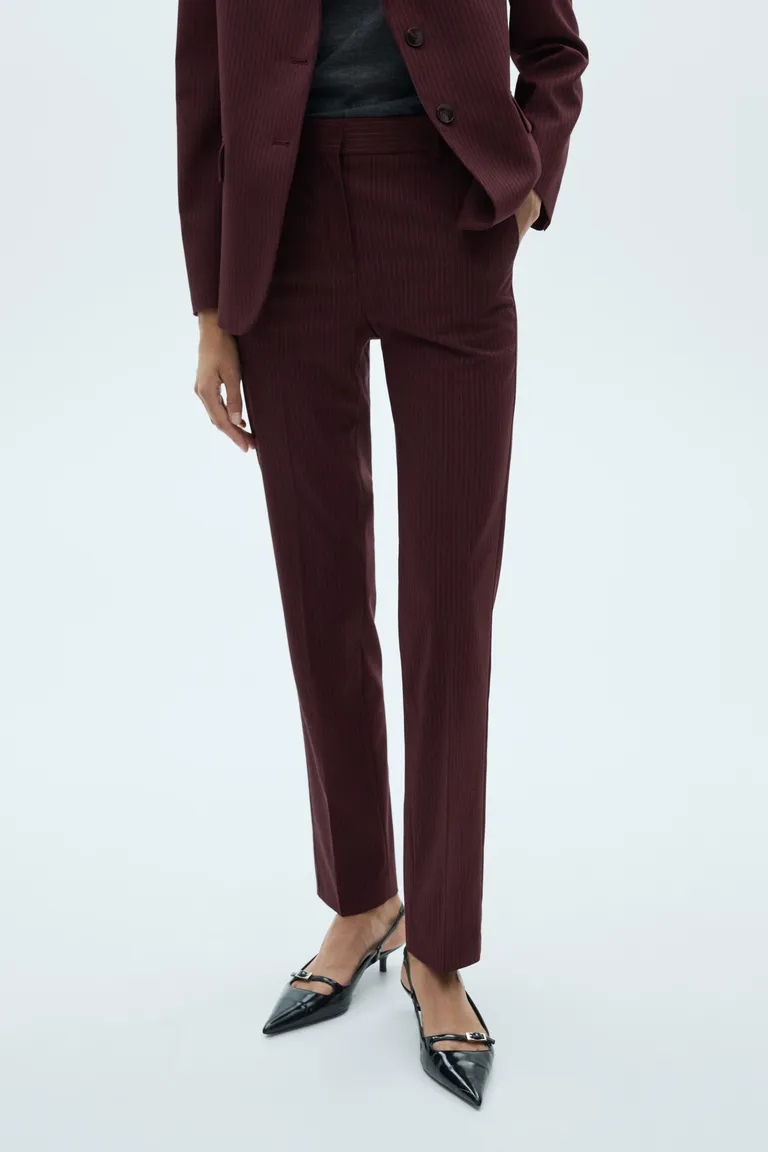 Pantalón traje raya diplomática de Mango en Pantalones para argentina