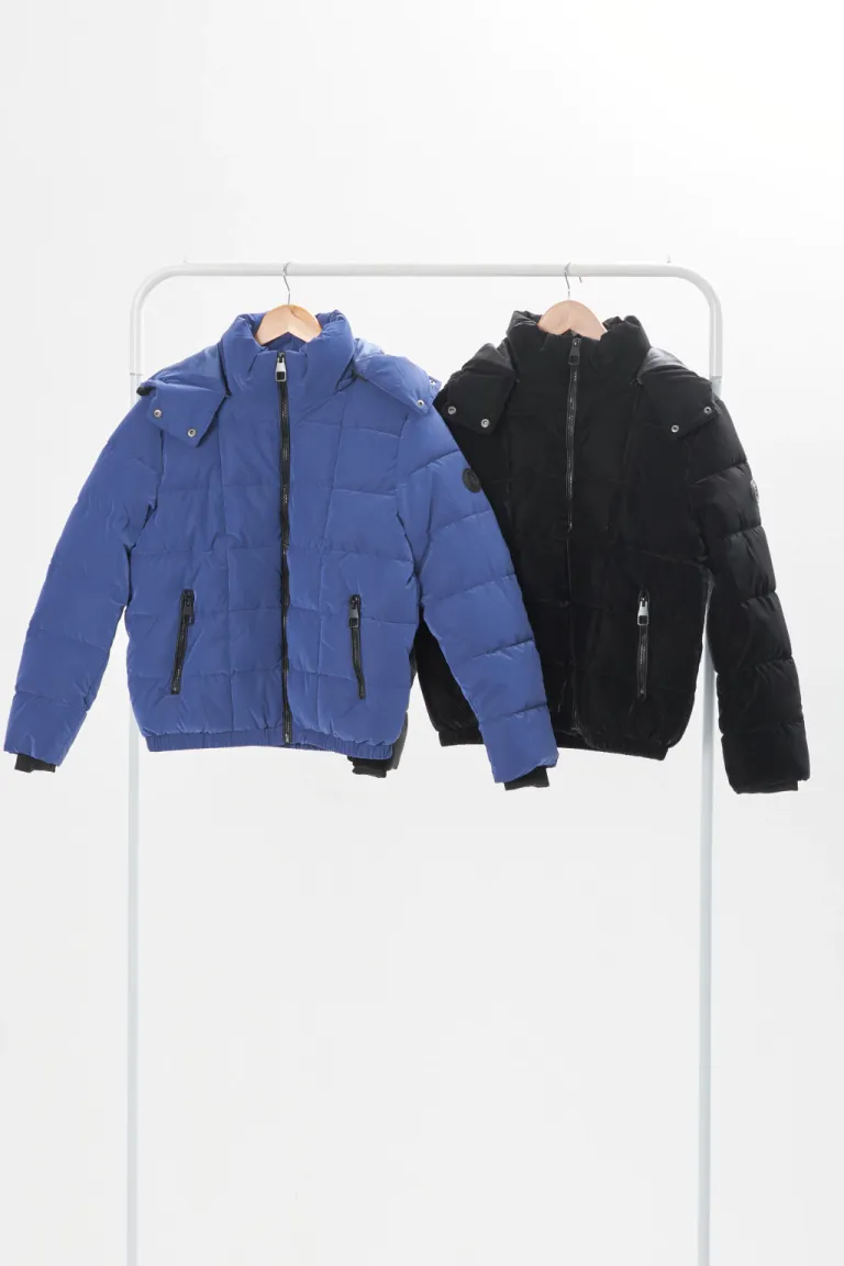 Chaqueta azul elegante y práctica para mujer de Apricot en Chaquetas para argentina