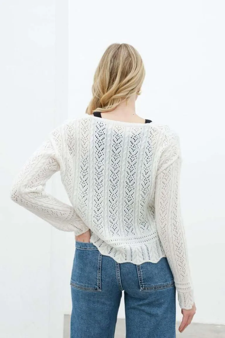 Chaqueta Bordada con Volados de Hesed en Chaquetas para argentina