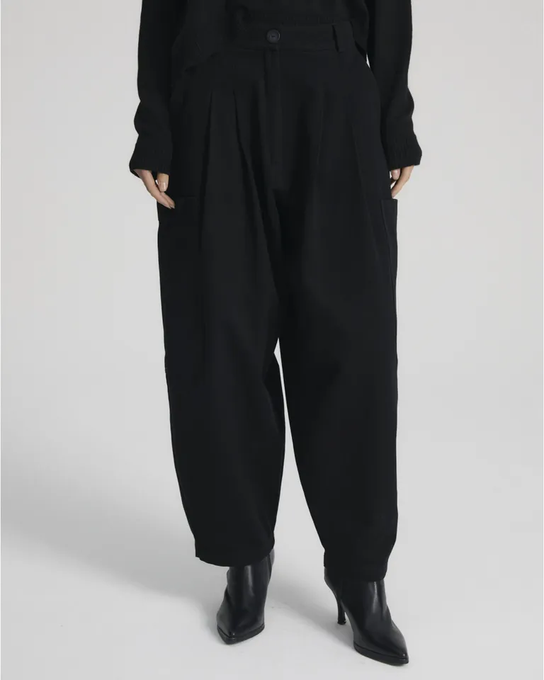 Pantalon de tiro alto con pinzas y corte amplio de Blue Sheep en Pantalones para argentina