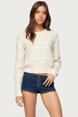 Sweater emerie flor texturizado de Edikted en Buzos y Sweaters para argentina