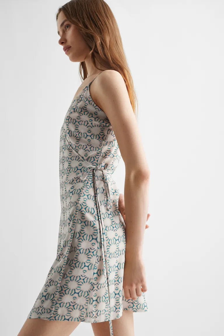 Vestido cruzado estampado de Mango Teen en Vestidos para argentina