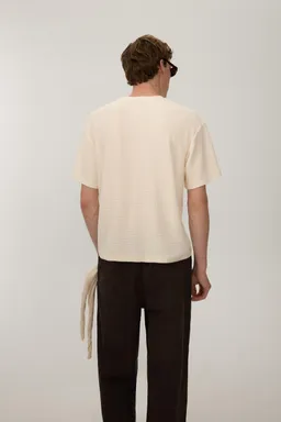 Remera texturizada de Lefties en Remeras y Polos para argentina