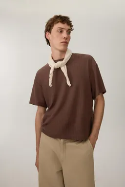 Remera texturizada de Lefties en Remeras y Polos para argentina