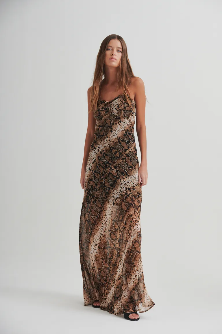 Vestido largo con estampado de serpiente y detalles elegantes de Sweet en Vestidos para argentina