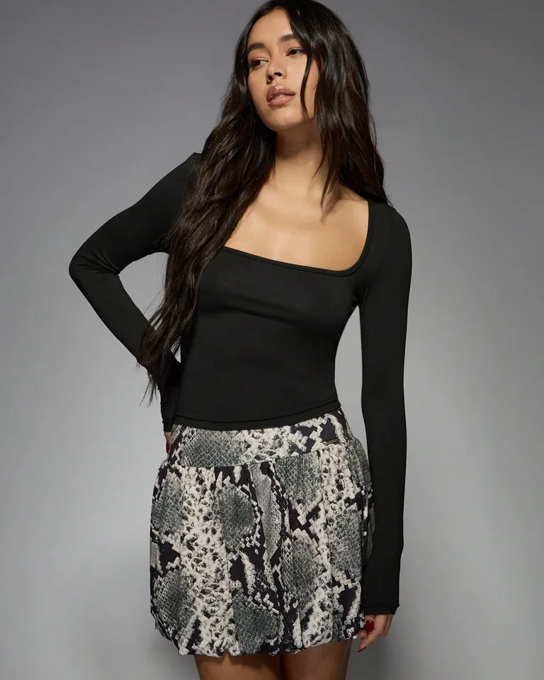 Minifalda vuelo estampado serpiente de Missguided en Faldas para argentina