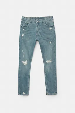 Jeans skinny rotos de Pull&Bear en Pantalones para argentina