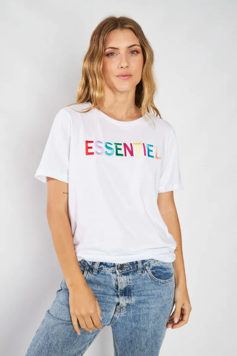 Remera básica de algodón en tono beige para mujer de Belle en Remeras para argentina