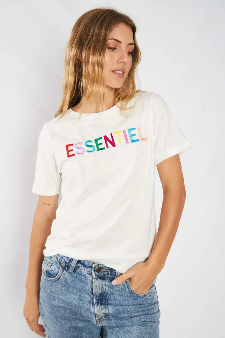 Remera básica de algodón en tono beige para mujer de Belle en Remeras para argentina