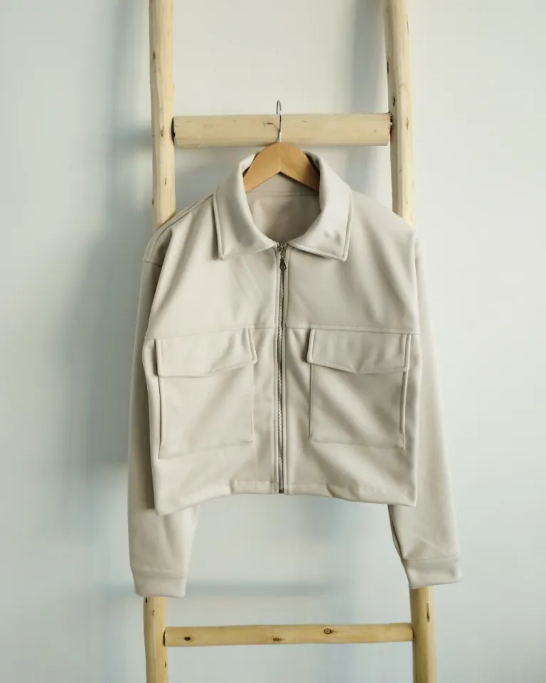 Chaqueta versátil de paño con bolsillos y cierre frontal de Lemmon en Chaquetas para argentina