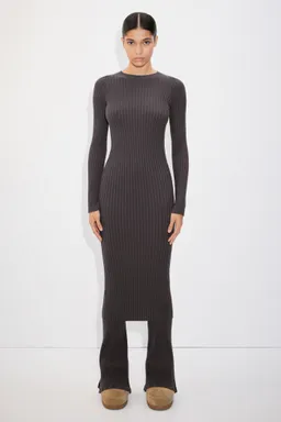 Vestido largo canalé de Mango en Vestidos para argentina