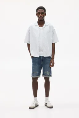 Bermuda denim slim rotos de Pull&Bear en Bermudas y Shorts para argentina