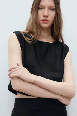 Top crop lino de Mango en Tops para argentina