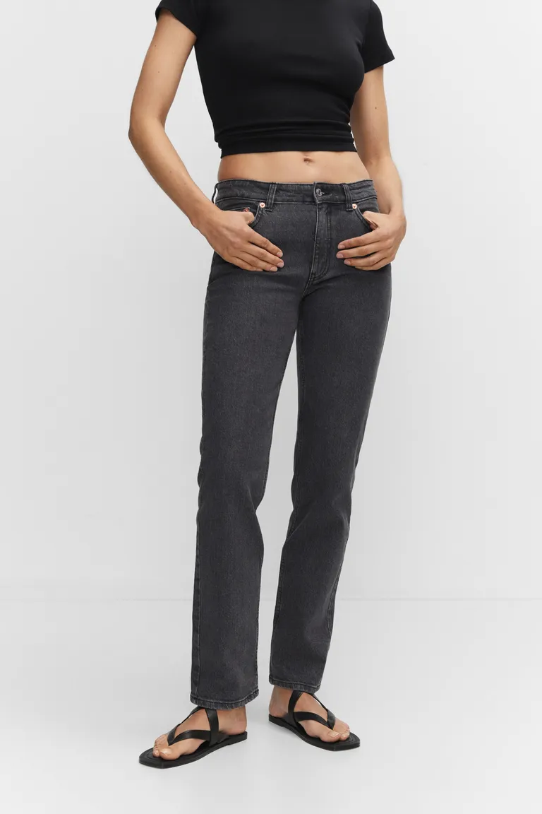 Jeans rectos tiro medio confort de Mango en Pantalones para argentina