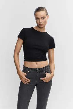Jeans rectos tiro medio confort de Mango en Pantalones para argentina