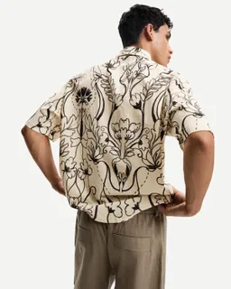 Camisa estampada manga corta de Bershka en Camisas para argentina