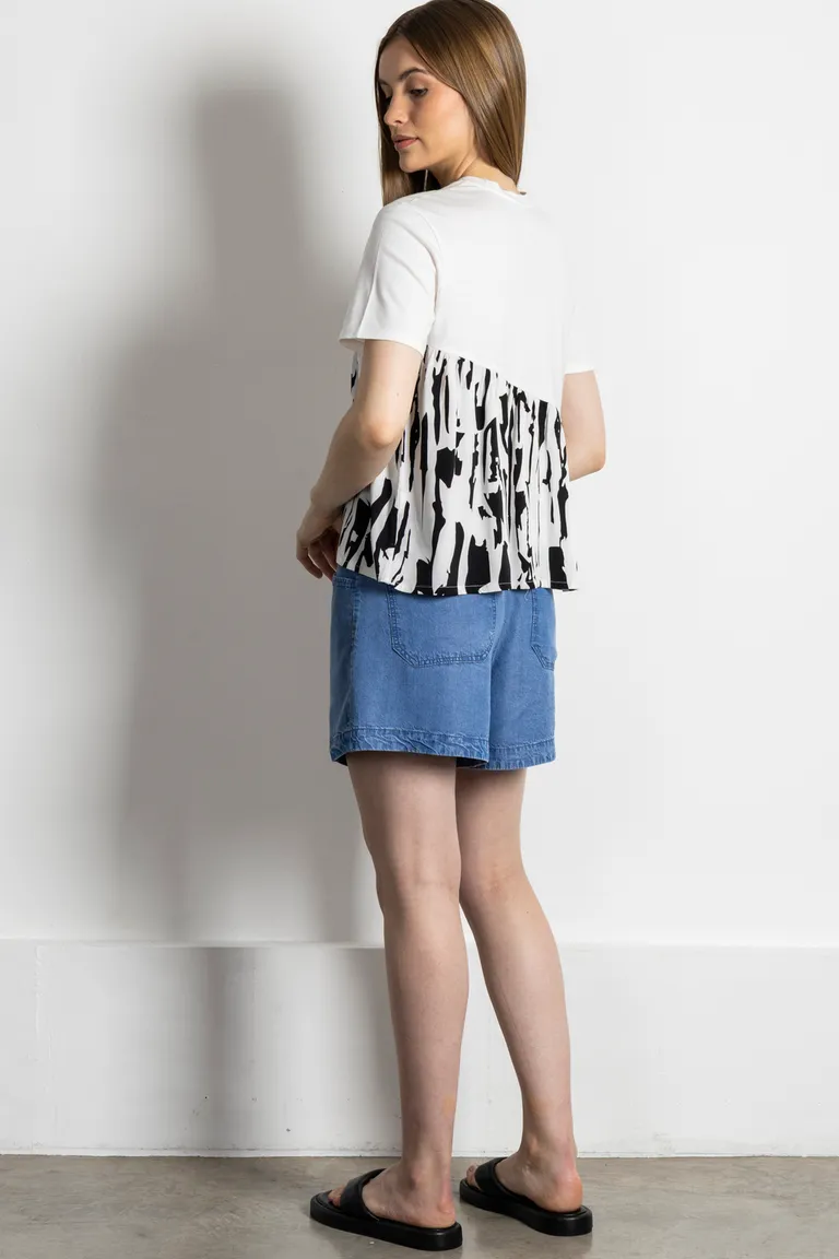 Remera de algodón viscosa con diseño combinado y silueta holgada de Kill en Remeras para argentina